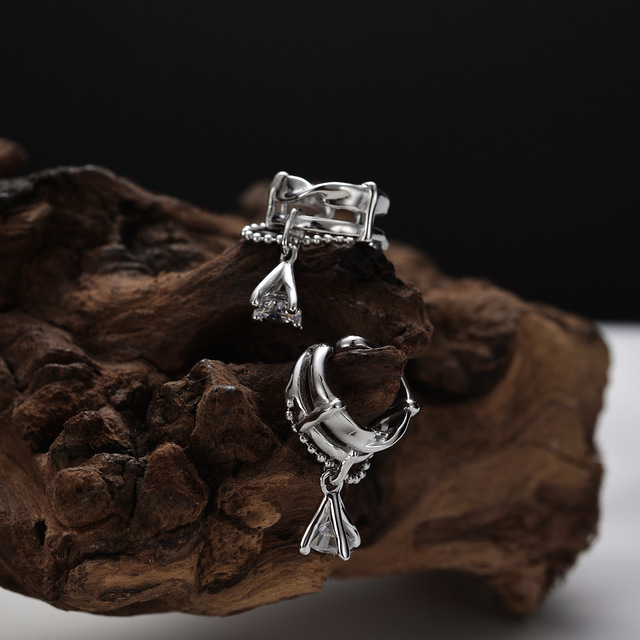 F.I.N.S 1PC Korean Earrings S9 – Ear Cuff No Piercing Bewertung und Preis